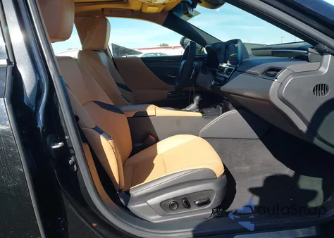 2022 Lexus Es 300H z USA, uszkodzony, nr VIN 58ACA1C17NU024370